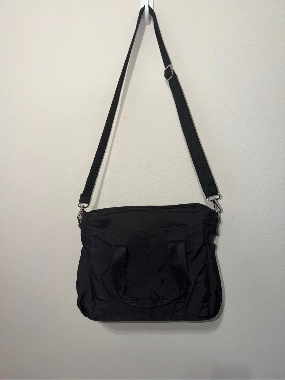 Black Nylon insulated lunch Bag with Adjustable Strap